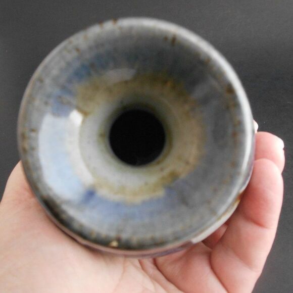 Handcrafted Bud Vase Studio Art Stoneware Pottery Signed “SHP”, 5" - Picture 6 of 9